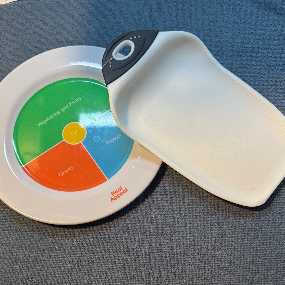 Portion Control Plate and White Cutting Board